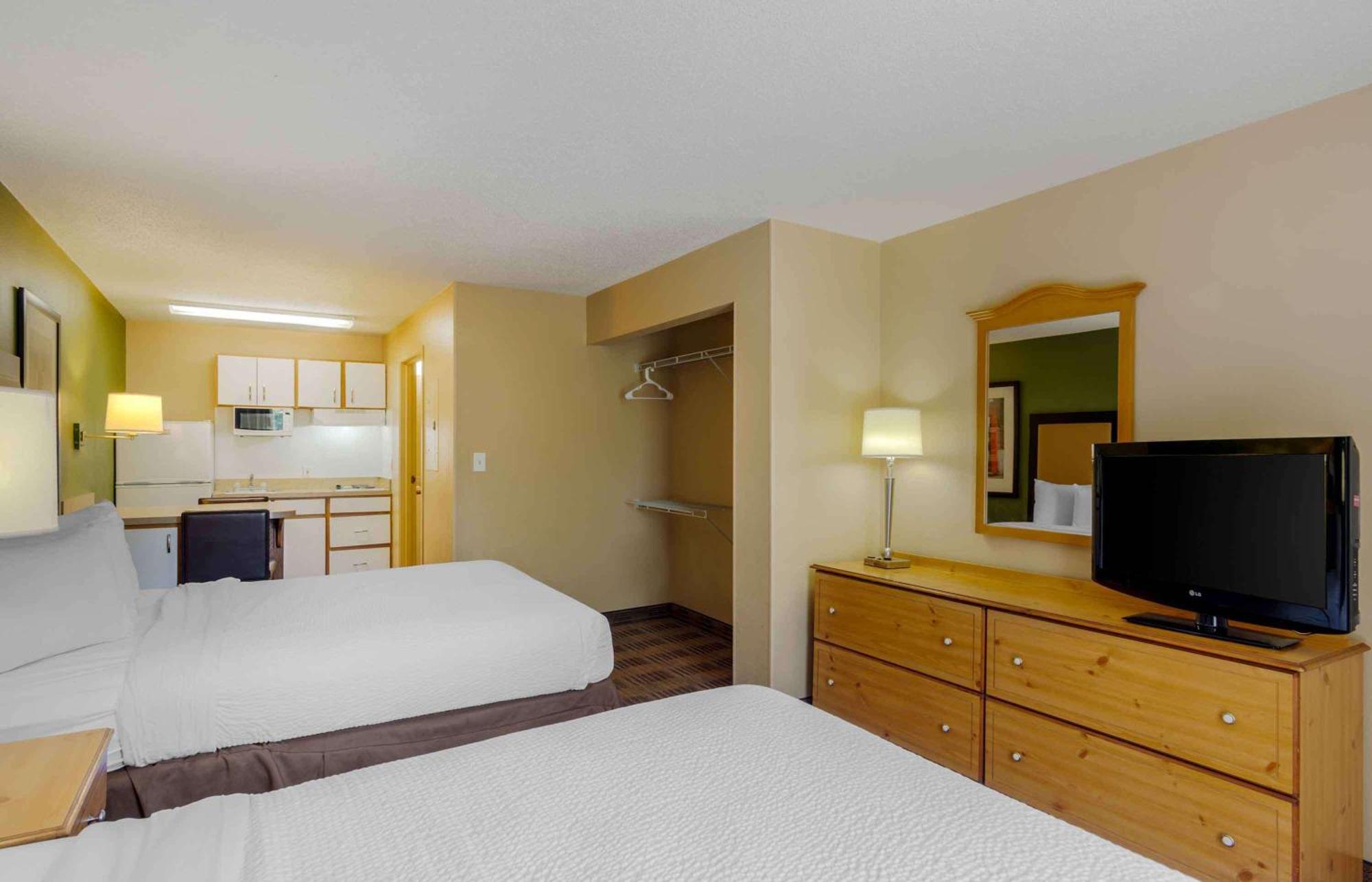 Extended Stay America Select Suites - Atlanta - Cumberland Mall Смирна Экстерьер фото