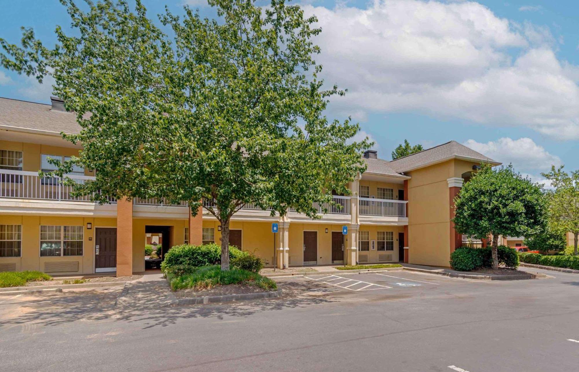 Extended Stay America Select Suites - Atlanta - Cumberland Mall Смирна Экстерьер фото