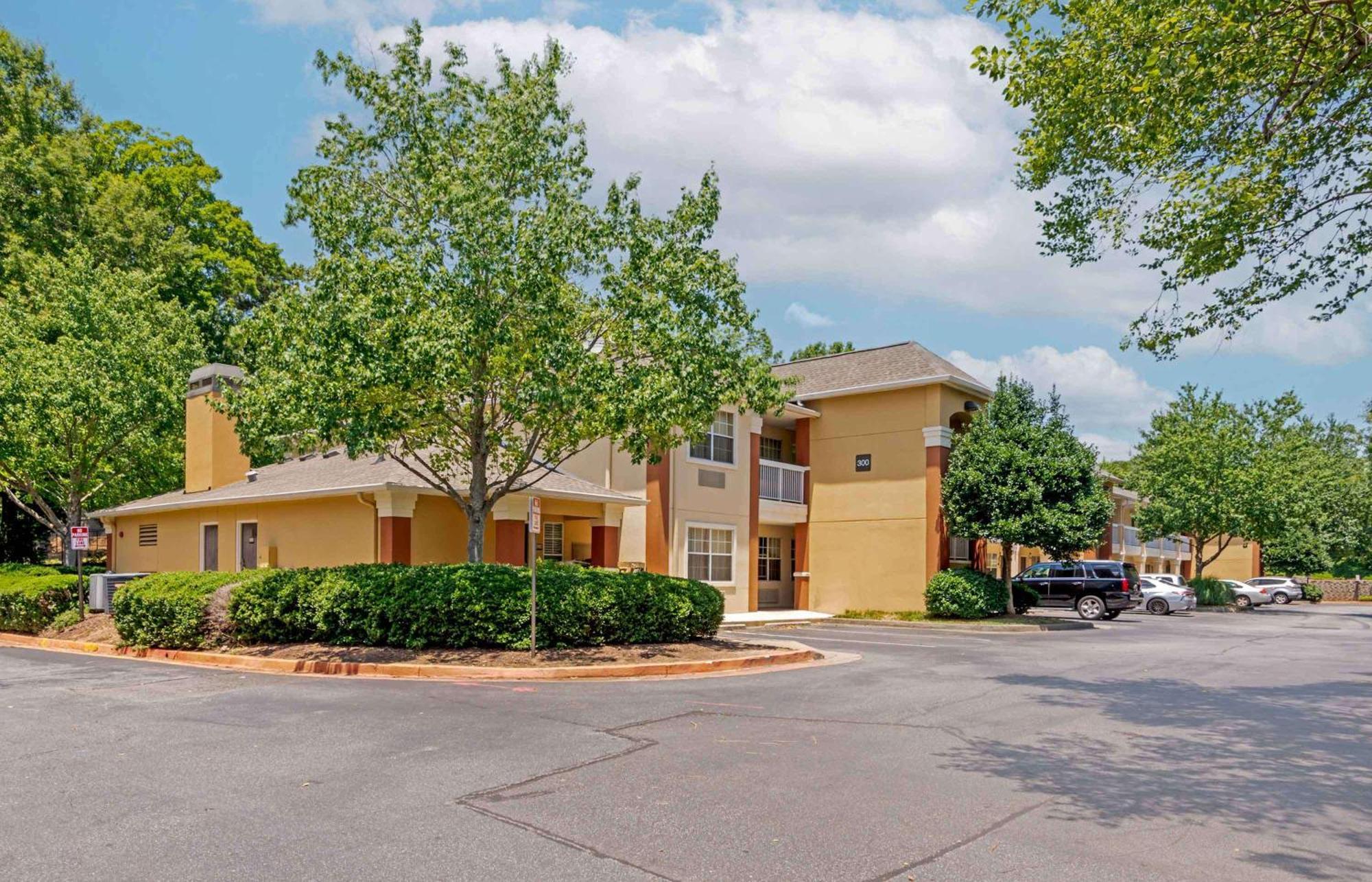 Extended Stay America Select Suites - Atlanta - Cumberland Mall Смирна Экстерьер фото