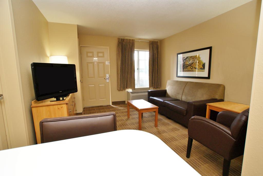 Extended Stay America Select Suites - Atlanta - Cumberland Mall Смирна Экстерьер фото
