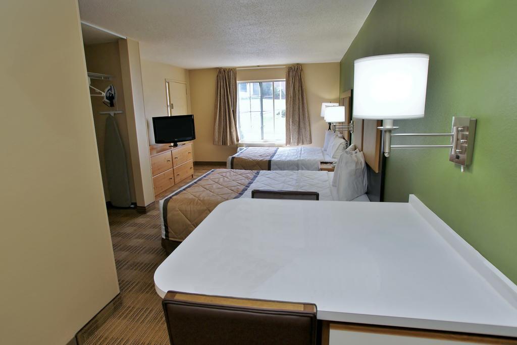 Extended Stay America Select Suites - Atlanta - Cumberland Mall Смирна Экстерьер фото