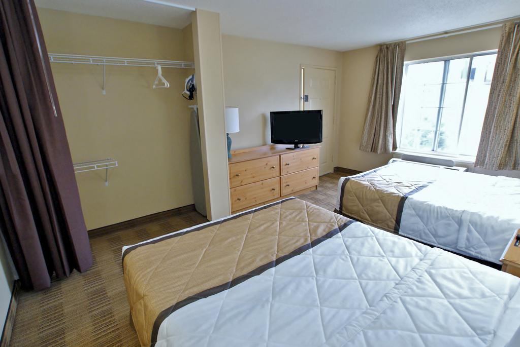 Extended Stay America Select Suites - Atlanta - Cumberland Mall Смирна Экстерьер фото